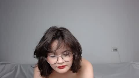 Snapshot of junnewers chatting on February 22, 5:35 pm JunneWers online show from February 22, 5:35 pm