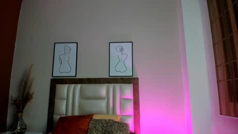 Jupiter Fox online show from January 10, 11:43 am