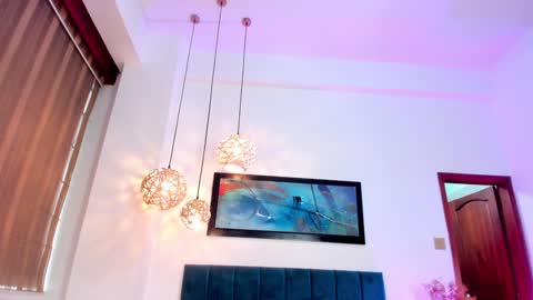 Jupiter Fox online show from January 27, 5:37 pm