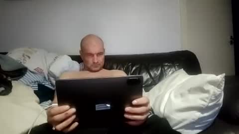 Yuri online show from November 27, 4:03 am