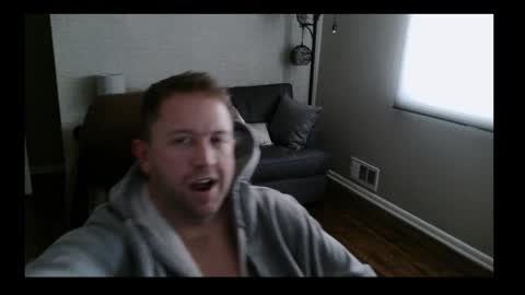 Snapshot of jusbeaz8722 chatting on January 28, 9:40 pm JustnSide Unexxst online show from January 28, 9:40 pm