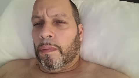 Snapshot of just2much4uboo1 chatting on February 27, 2:21 am Just2much4uboo1 online show from February 27, 2:21 am