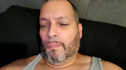 Snapshot of just2much4uboo1 chatting on October 13, 1:11 pm Just2much4uboo1 online show from October 13, 1:11 pm