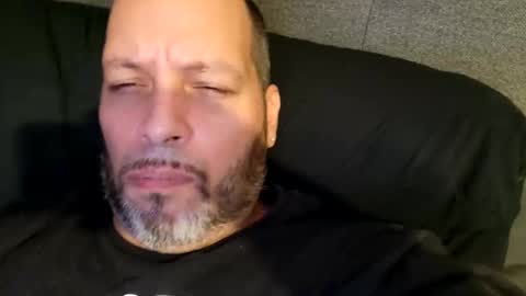 Snapshot of just2much4uboo1 chatting on October 20, 12:27 pm Just2much4uboo1 online show from October 20, 12:27 pm