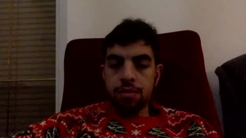 Snapshot of just4fun69xx chatting on January 12, 5:01 pm Vero y Tom online show from January 12, 5:01 pm