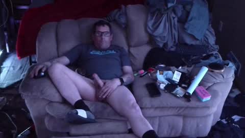 justGerkinITinsta online show from April 13, 5:46 am