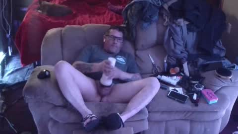 justGerkinITinsta online show from April 15, 6:09 am