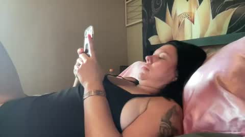 Snapshot of just4you101 chatting on June 21, 2:19 pm Flirty influncer online show from June 21, 2:19 pm