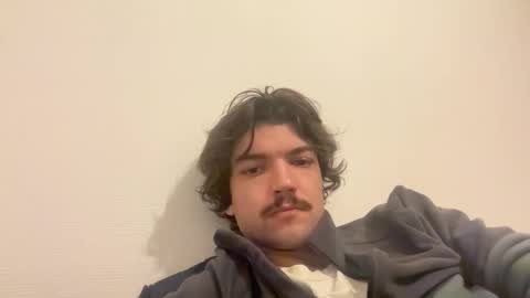 just_a_guy_with_a_big_cock online show from November 22, 8:52 pm