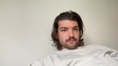 just_a_guy_with_a_big_cock online show from June 10, 11:20 am