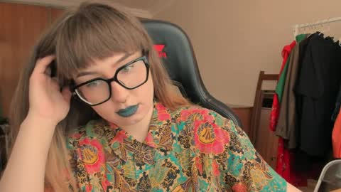 Nika and Mark online show from April 7, 7:53 am