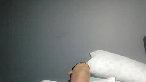 Snapshot of justaskforbiga chatting on March 17, 7:12 am Tohiptwoquit online show from March 17, 7:12 am