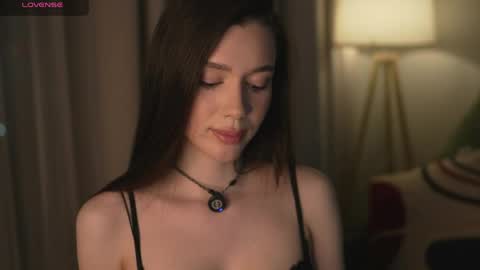 Katarina online show from May 2, 7:30 pm