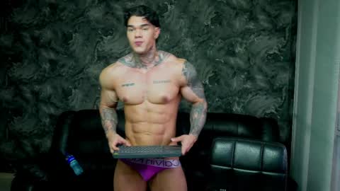 justin clark1 online show from March 28, 10:53 pm