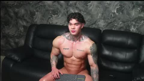 Snapshot of justin_clark1 chatting on May 20, 5:24 am justin clark1 online show from May 20, 5:24 am