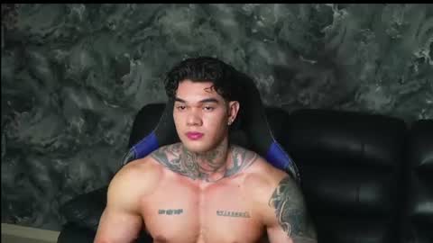justin clark1 online show from June 17, 4:15 am