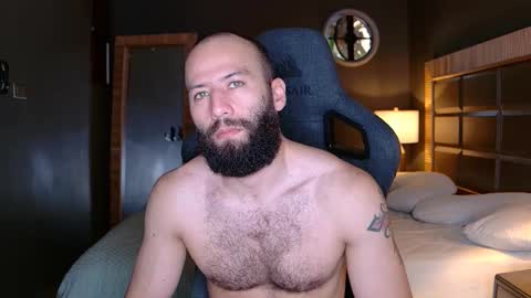 Justin online show from October 26, 12:33 pm