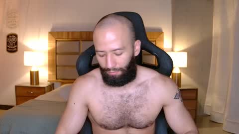 Justin online show from November 29, 12:35 am