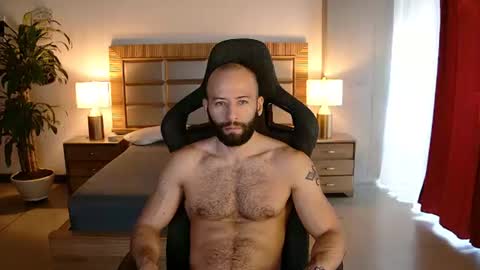 Snapshot of justin_hton chatting on July 11, 12:30 pm Justin online show from July 11, 12:30 pm