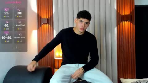 Justin online show from December 16, 5:18 pm