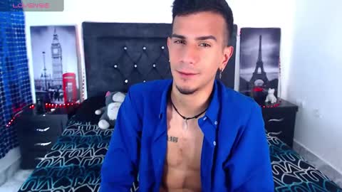 Snapshot of justin_melendez chatting on March 2, 1:47 am JUSTIN online show from March 2, 1:47 am