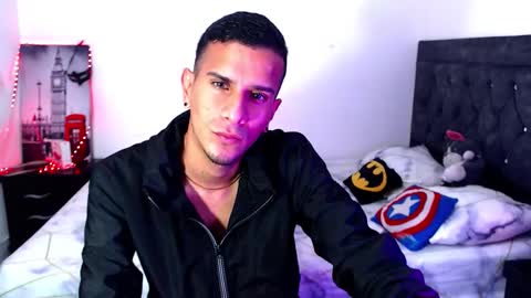 Snapshot of justin_melendez chatting on October 17, 6:21 pm JUSTIN online show from October 17, 6:21 pm