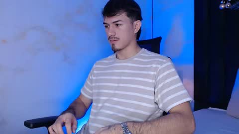 Justin online show from February 3, 8:03 pm