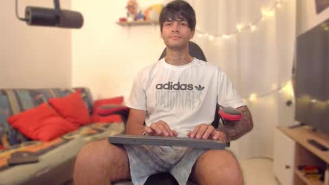 Diego online show from February 12, 7:20 pm