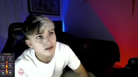 Justin trevor online show from April 22, 2:25 am