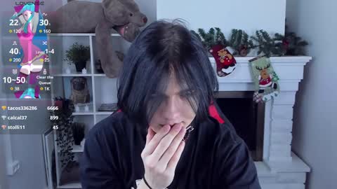Snapshot of justin_twinkboy chatting on December 27, 11:10 pm JUSTIN online show from December 27, 11:10 pm