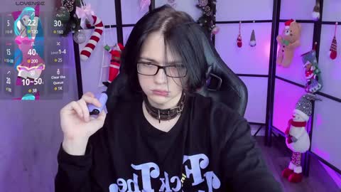 Snapshot of justin_twinkboy chatting on January 5, 8:10 pm JUSTIN online show from January 5, 8:10 pm