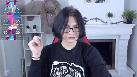 Snapshot of justin_twinkboy chatting on January 11, 7:59 pm JUSTIN online show from January 11, 7:59 pm