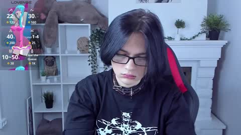 Snapshot of justin_twinkboy chatting on January 17, 8:11 pm JUSTIN online show from January 17, 8:11 pm