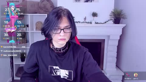 Snapshot of justin_twinkboy chatting on January 26, 11:29 pm JUSTIN online show from January 26, 11:29 pm