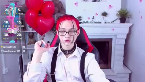 Snapshot of justin_twinkboy chatting on February 14, 11:09 pm JUSTIN online show from February 14, 11:09 pm