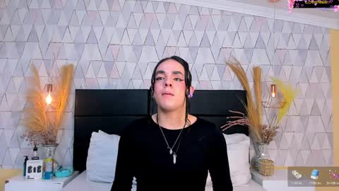 Justine online show from April 6, 2:53 am