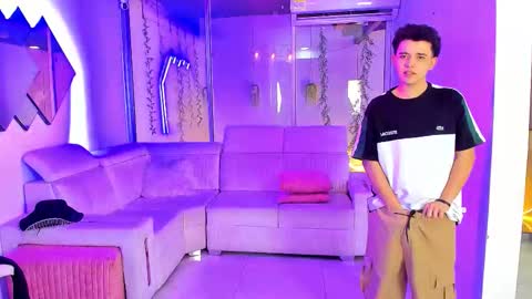 justingtime21 online show from January 16, 9:57 am