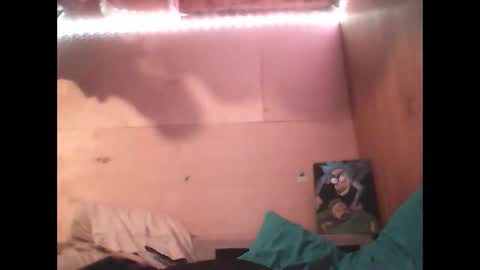 justinjerksit online show from December 18, 1:59 am