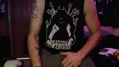 justinmoore1987 online show from April 26, 7:06 am