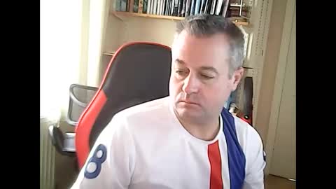 justmav online show from October 20, 9:10 am