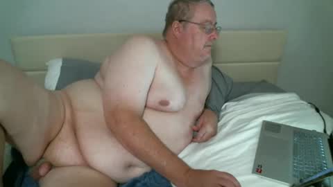 justmedm64 online show from October 21, 4:13 am