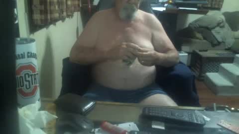 Snapshot of justmeohio chatting on July 8, 1:32 am justmeohio online show from July 8, 1:32 am
