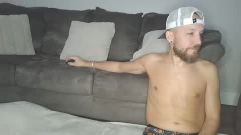 justmessingaround5 online show from November 11, 3:28 am