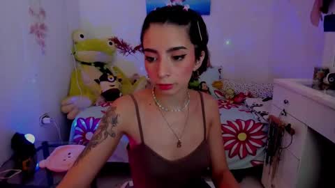 Snapshot of justmia_ chatting on February 26, 9:37 pm Mia online show from February 26, 9:37 pm
