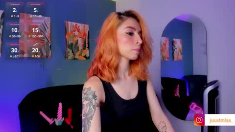 Mia online show from May 31, 7:37 pm
