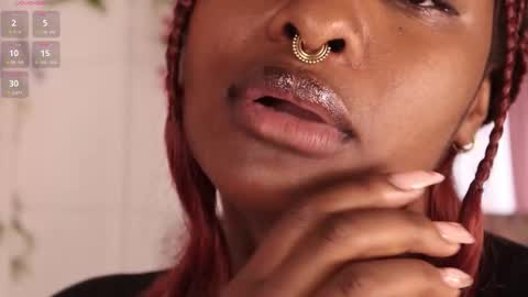 Nala online show from November 15, 1:40 pm