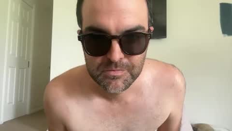 justnick163800 online show from February 27, 2:44 am