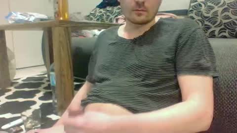 justnotsobig online show from April 16, 9:04 pm