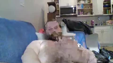 Snapshot of justright1 chatting on December 6, 4:28 pm justright1 online show from December 6, 4:28 pm