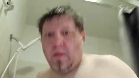 justsetfree online show from April 30, 6:03 pm